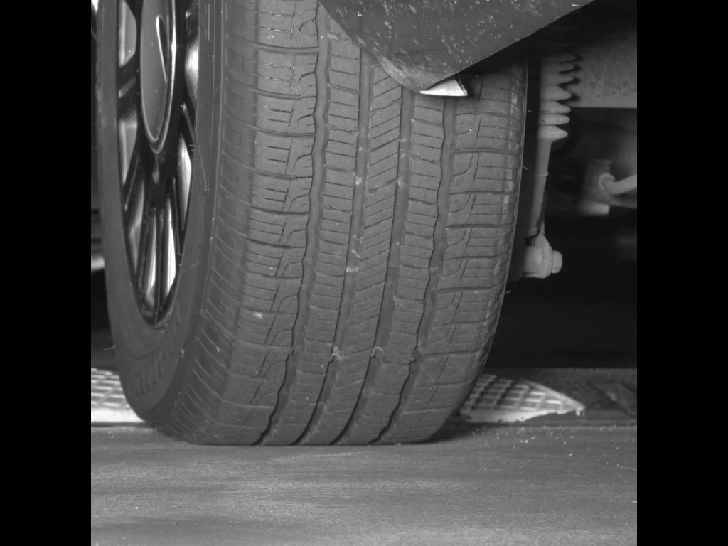 Used 2003  Ford Standard image 7