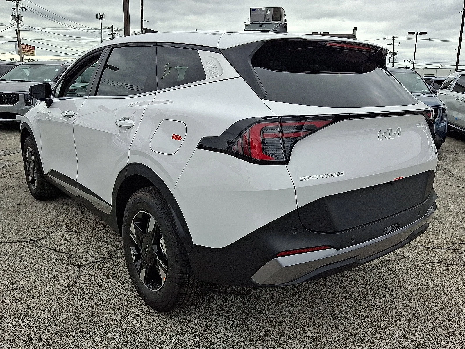 New 2027 White Kia LX image 5
