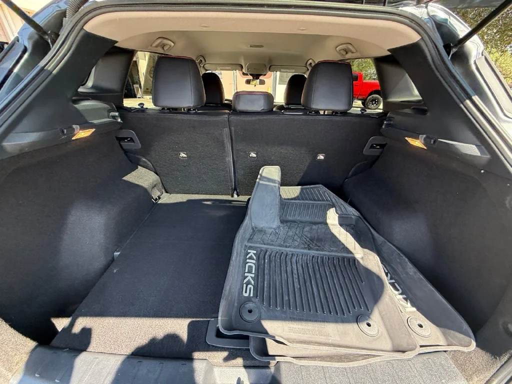 Used 2026 Gray Nissan SR image 19