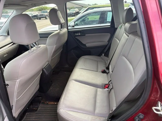 Used 2018 Red Subaru 2.5i Limited image 7