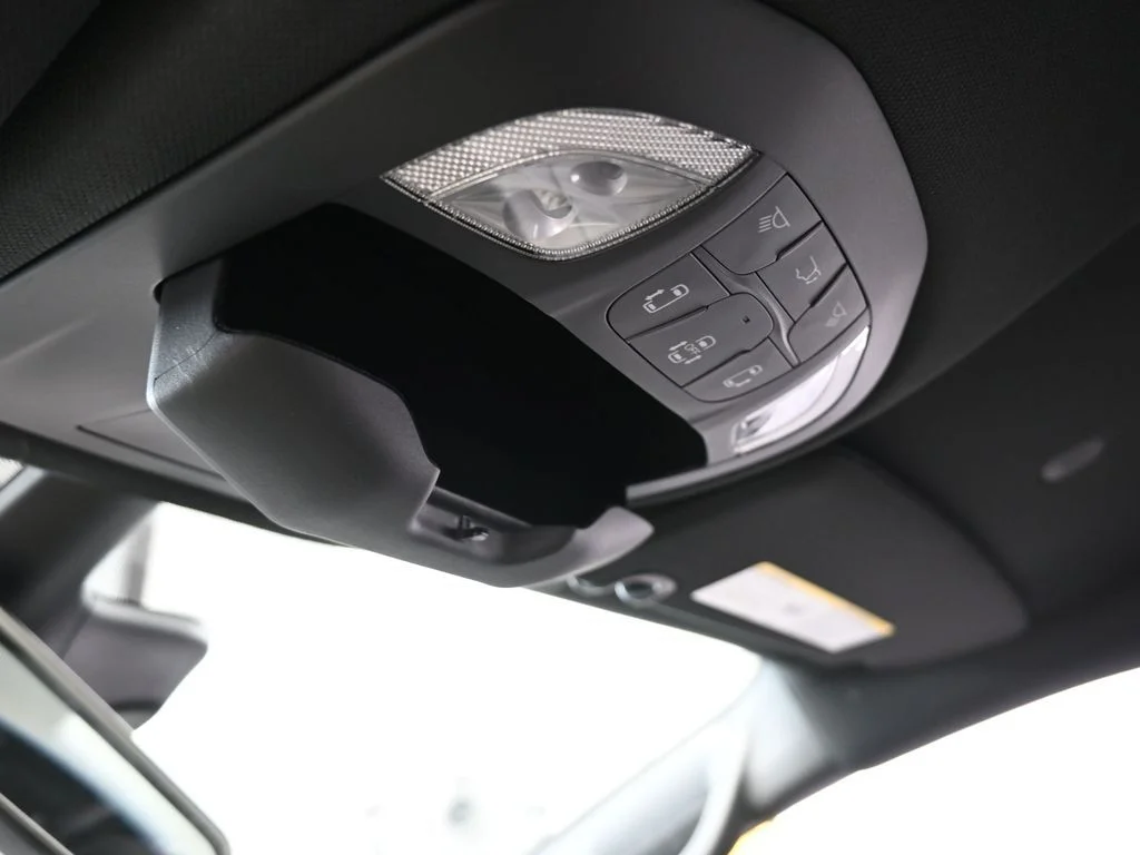 2026 Chrysler Voyager LX - Photo 20