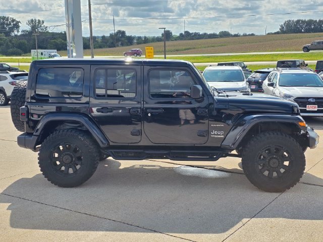 Used 2020 Black Clearcoat Jeep Sahara image 8