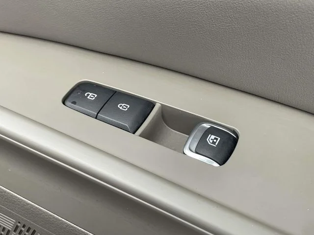 New 2026 Gray Kia EX image 17