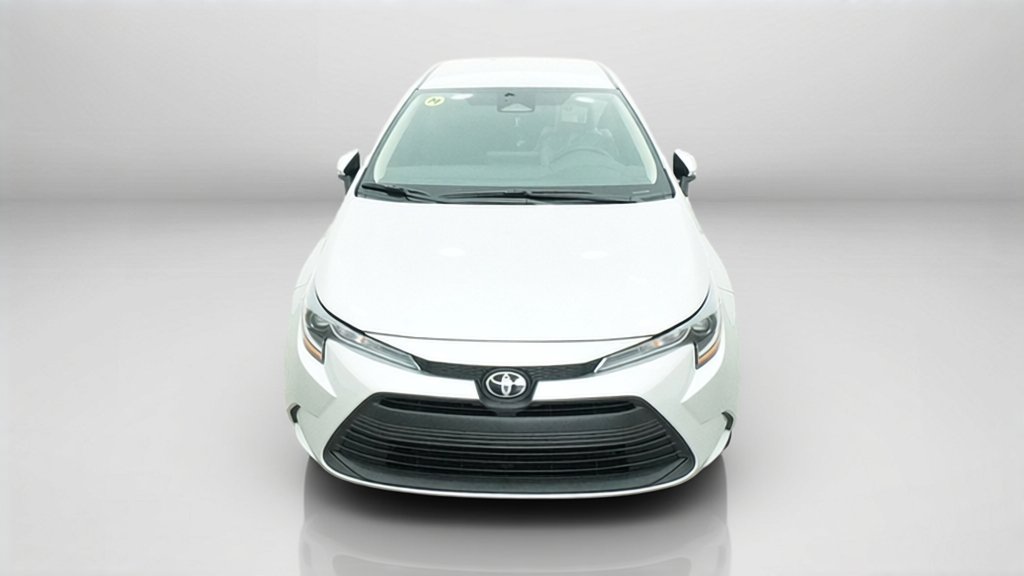 New 2027 Classic Silver Metallic Toyota LE image 16