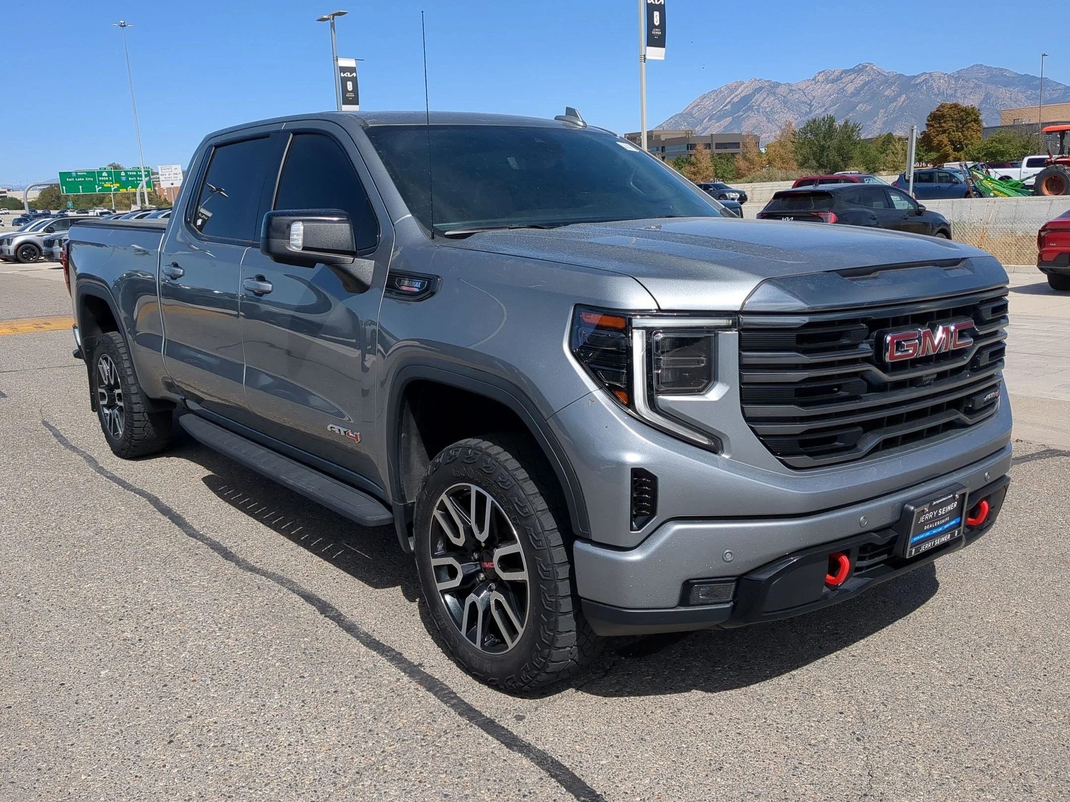 Used 2024 Sterling Metallic GMC AT4 image 8
