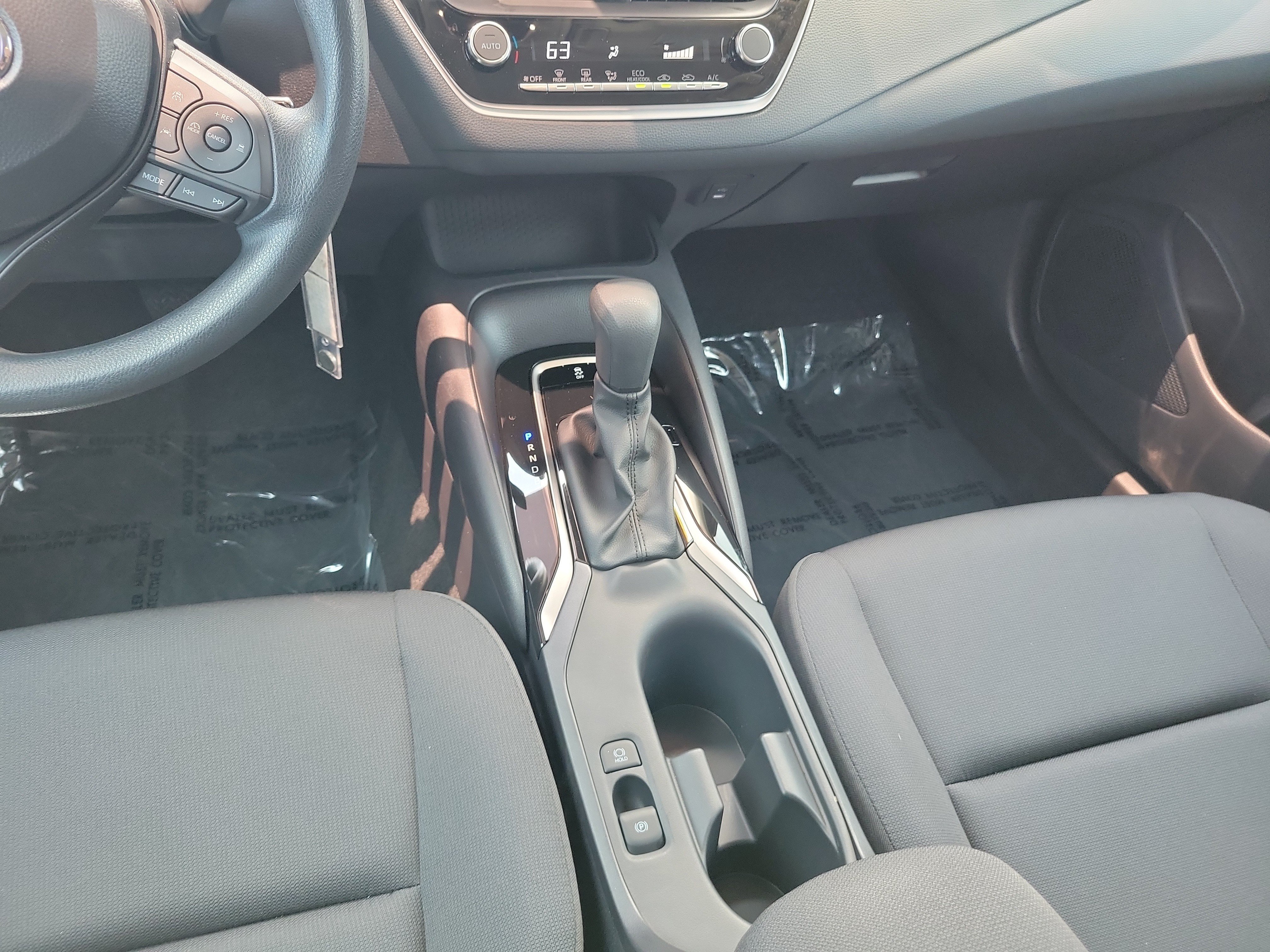 Used 2025 Underground/Mid Blk Met Toyota LE image 18