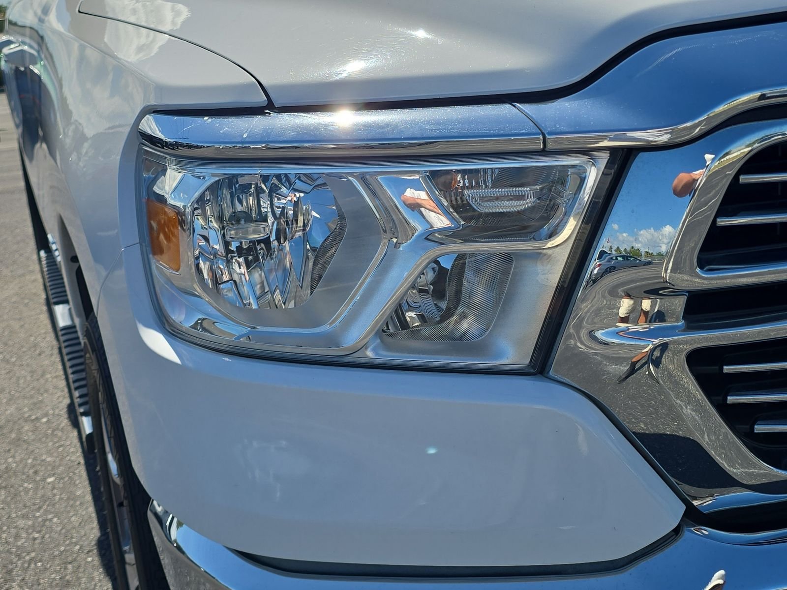 2024 RAM Ram 1500 Pickup Laramie - Photo 7
