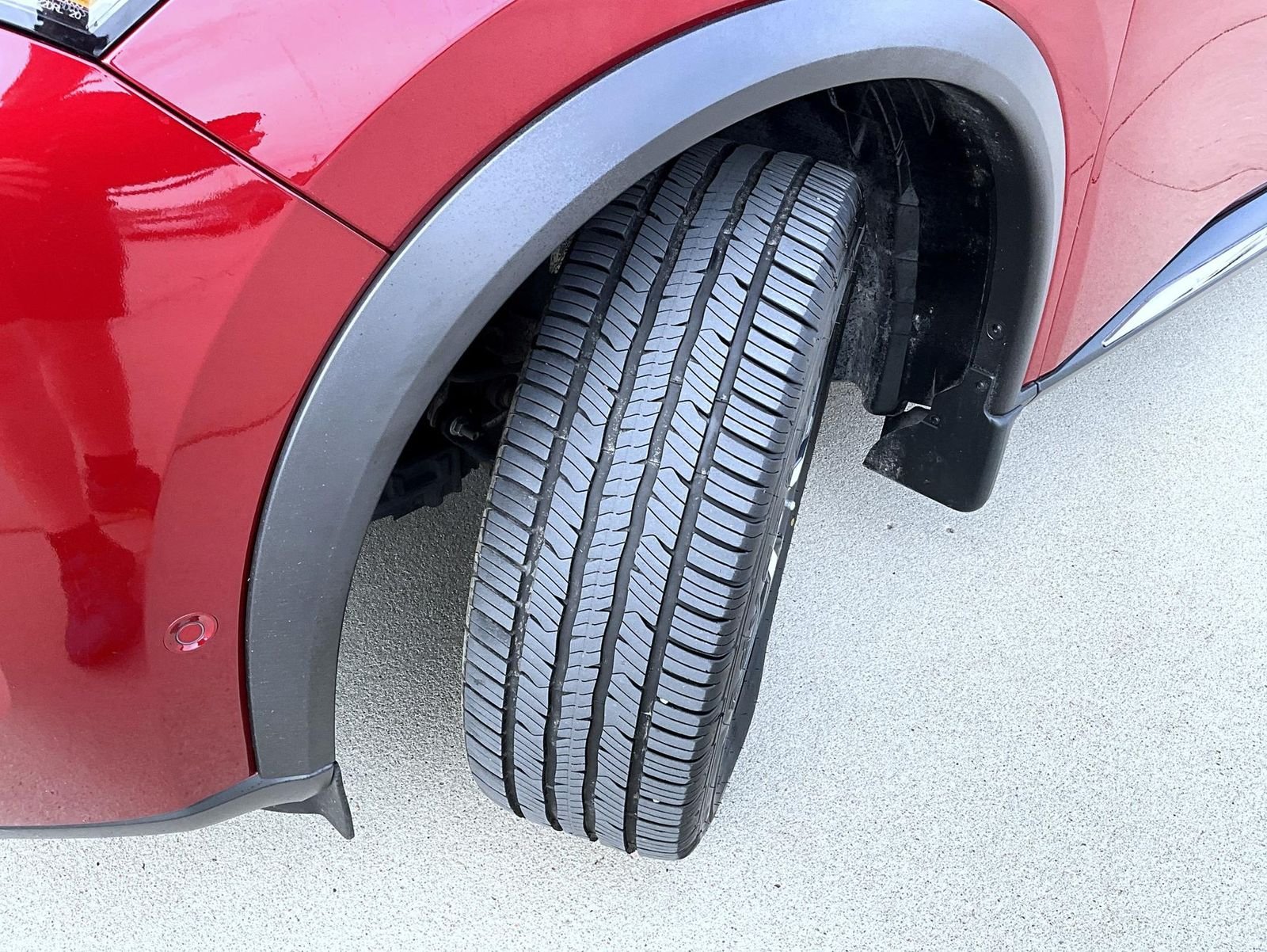 Used 2023 Red Nissan SL image 24