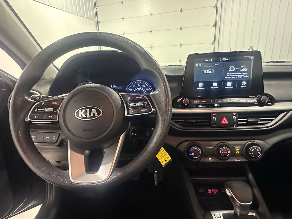 Used 2020 Gray Kia LXS image 30