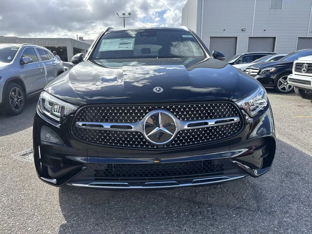Certified Used 2026 Black Mercedes-Benz GLC 300 image 2