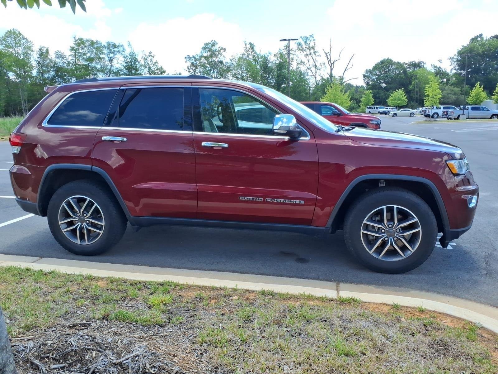 Used 2020 RED JEEP LIMI image 8