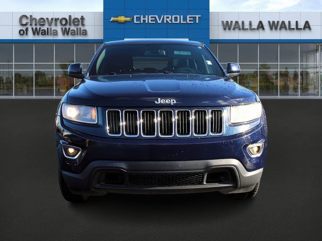 2016 Jeep Grand Cherokee Laredo photo 2