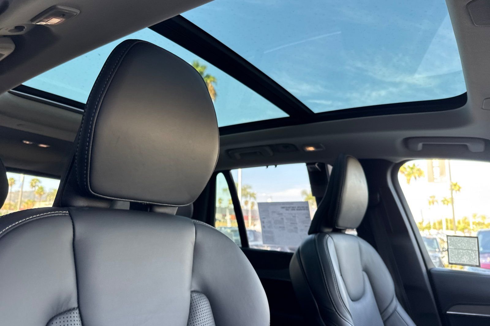 Used 2025 Black Volvo T8 Ultra image 19