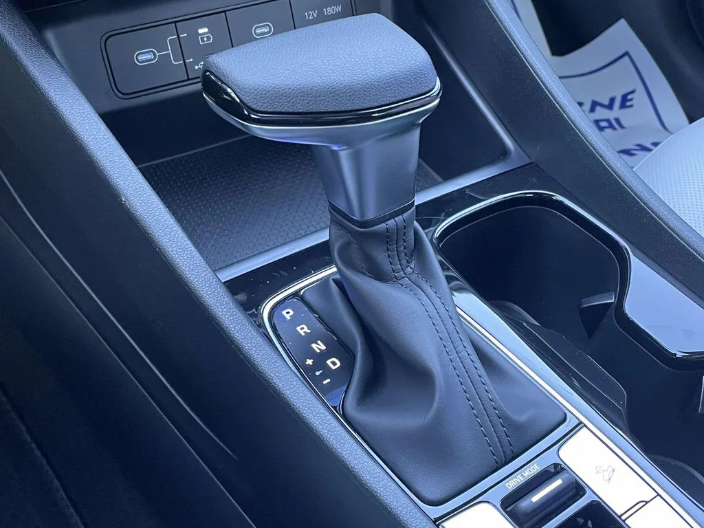 New 2026 Black Hyundai SEL image 27