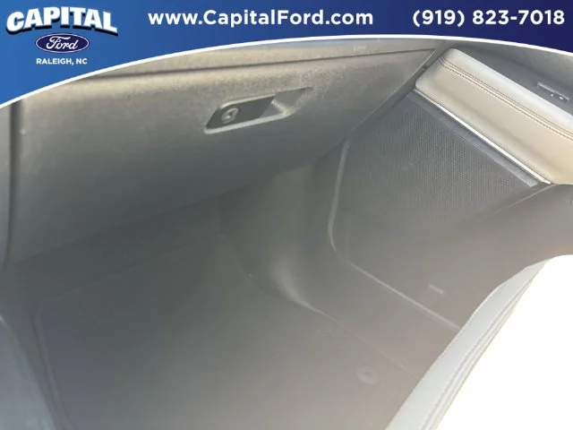 Used 2025 Gray Ford Active image 28