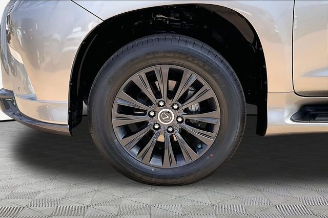 Used 2023 Silver Lexus 460 Luxury image 8