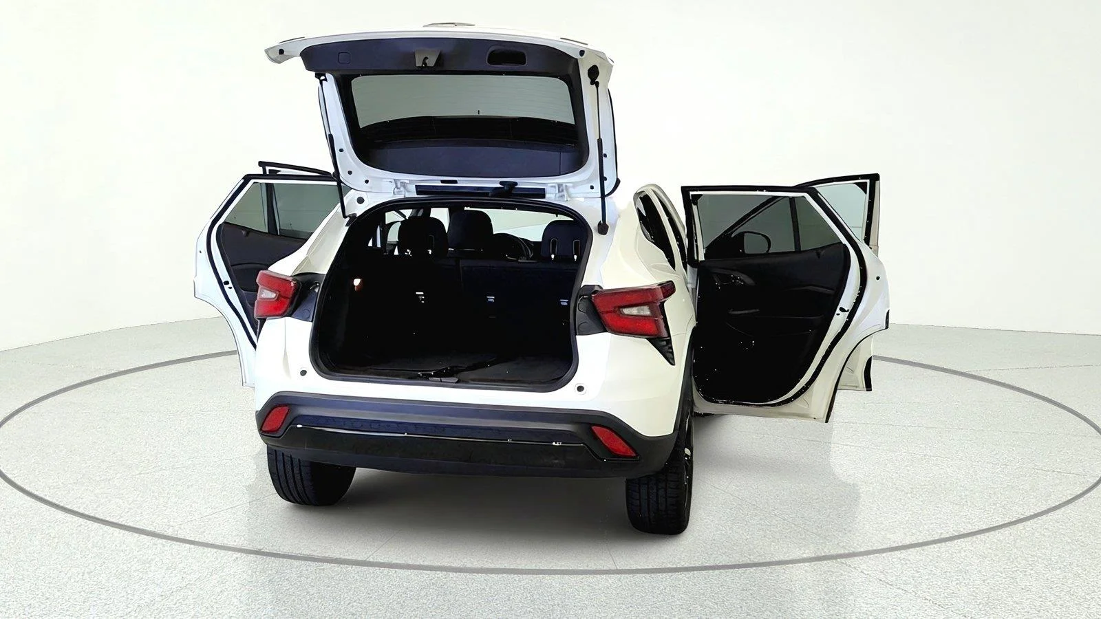 Used 2024 Summit White Chevrolet 1RS image 11