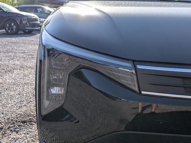 New 2026 Aurora Black Pearl Kia LX image 10