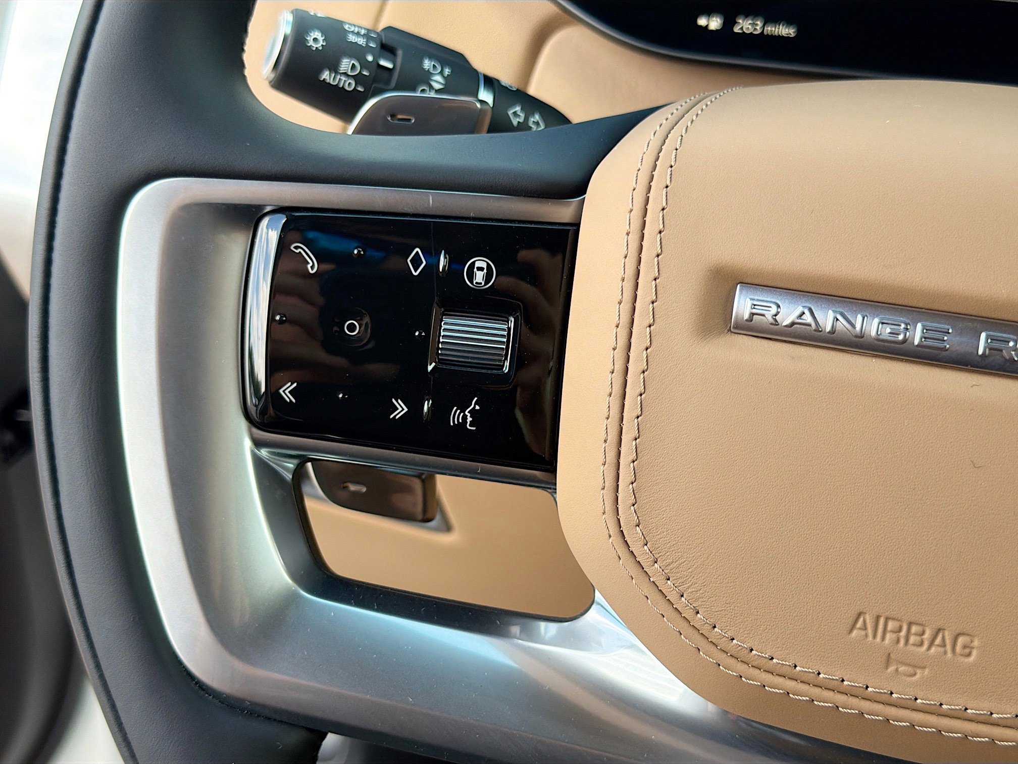2026 Land Rover Range Rover SE - Photo 39