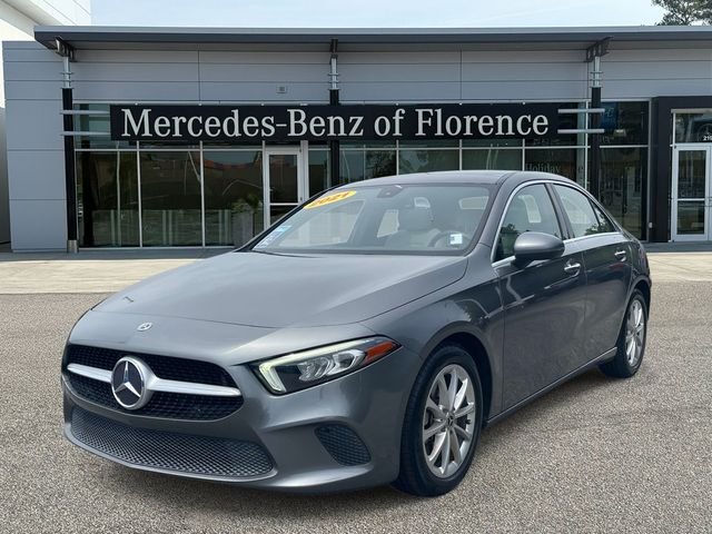 Used 2021 Gray Mercedes-Benz A 220 image 3