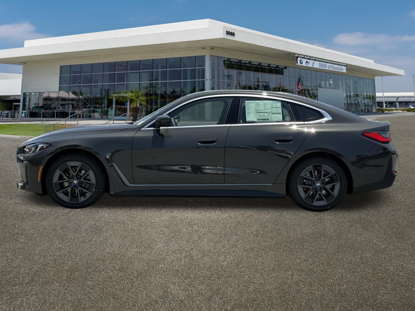 2026 BMW i4 40 - Photo 6