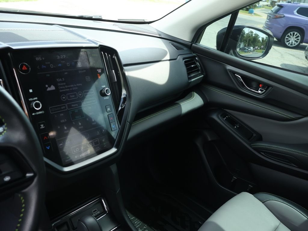 Used 2024 White Subaru Onyx Edition image 27