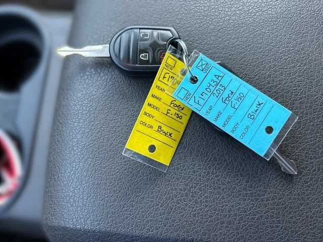Used 2013  Ford XL image 17
