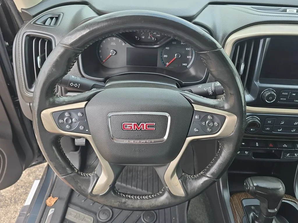 2017 GMC Canyon Denali - Photo 11