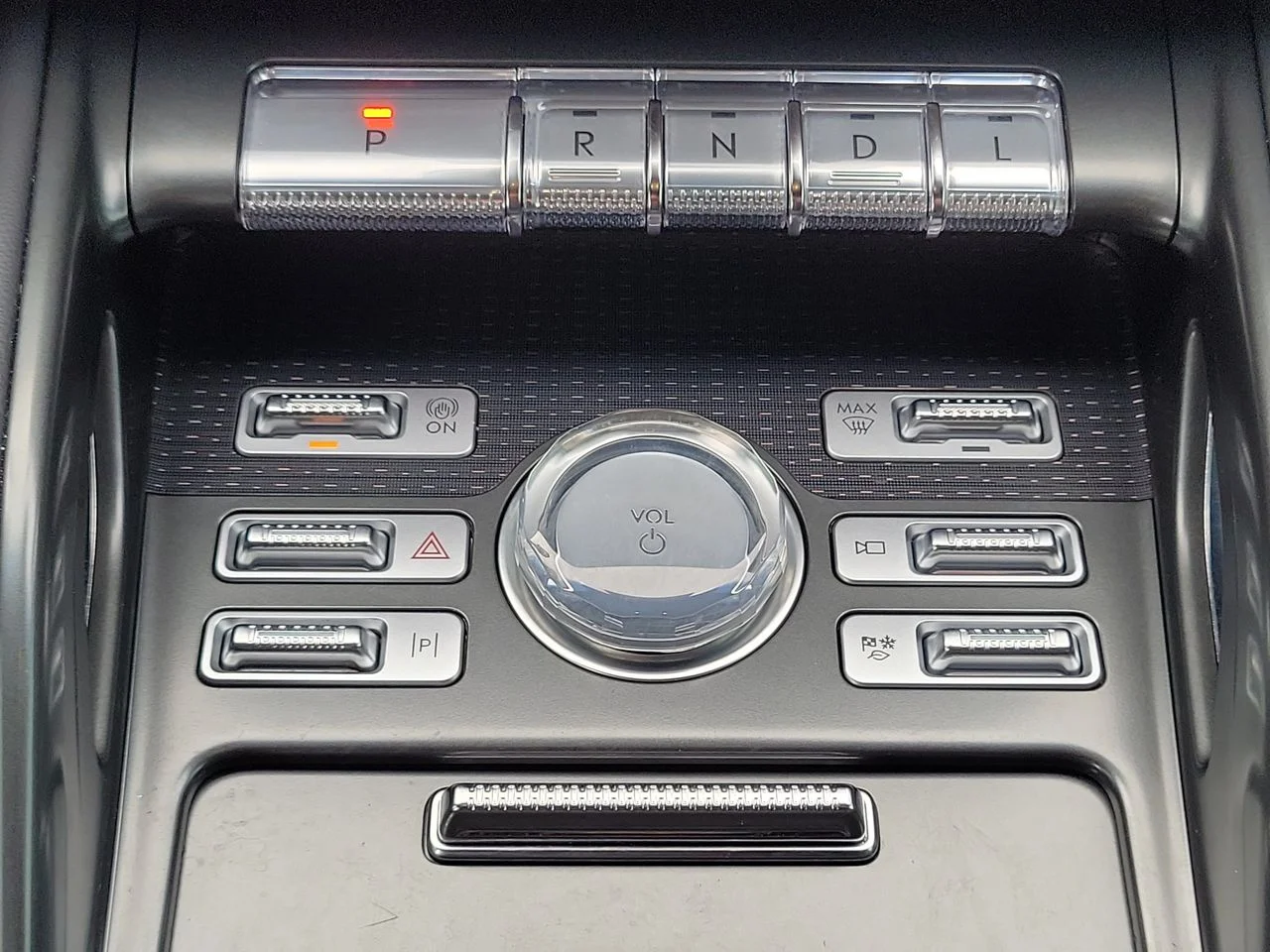 Used 2024 Blue Lincoln Premiere image 21