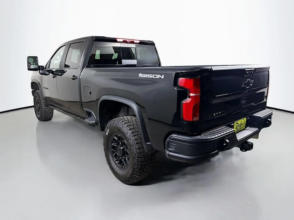 Used 2025 Black Chevrolet ZR2 image 8