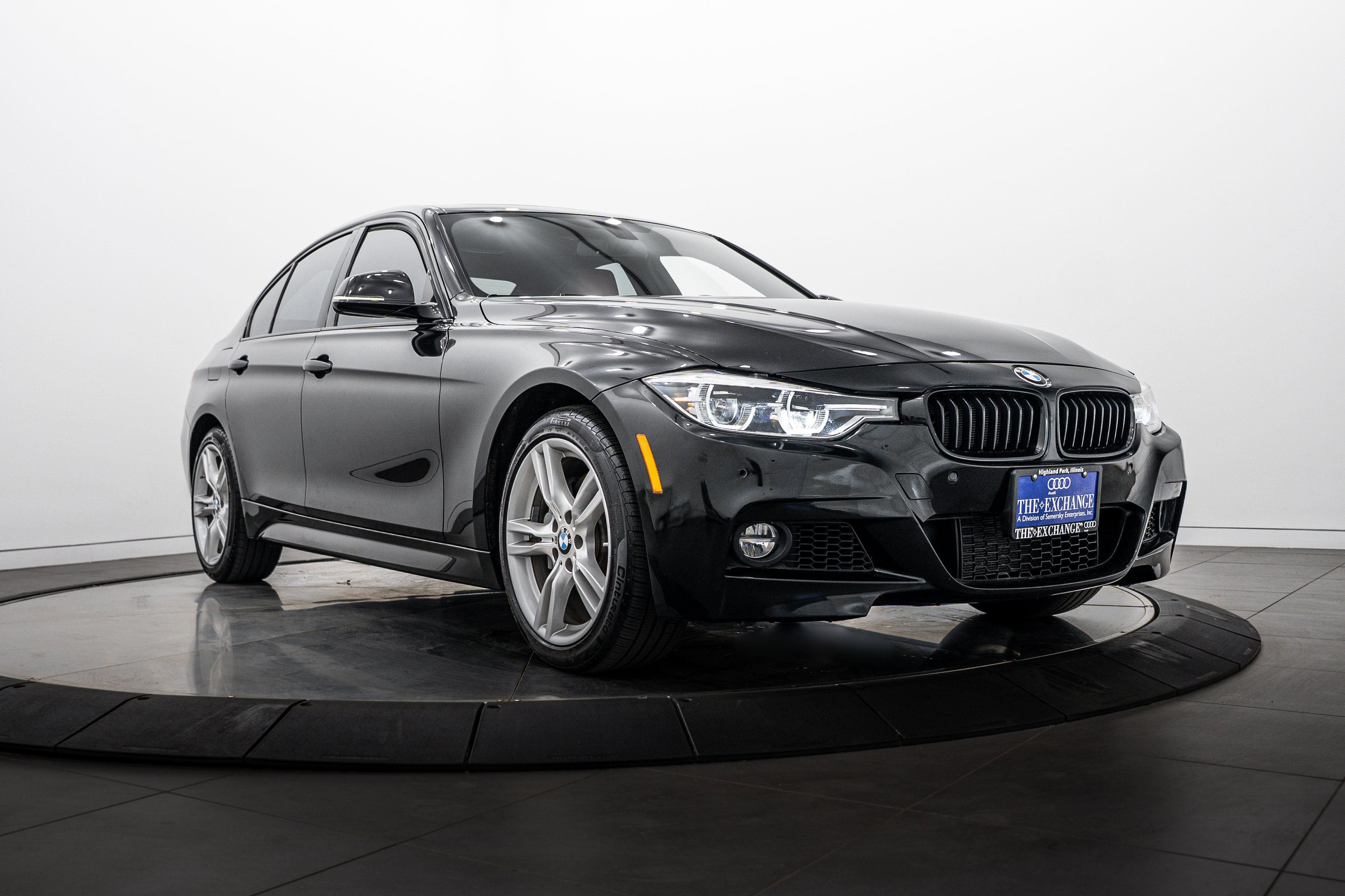 2017 BMW 3 Series 340i xDrive Sedan's photo