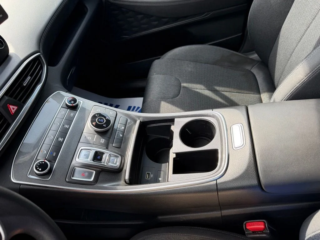 Used 2022 Hampton Gray Hyundai SEL image 36