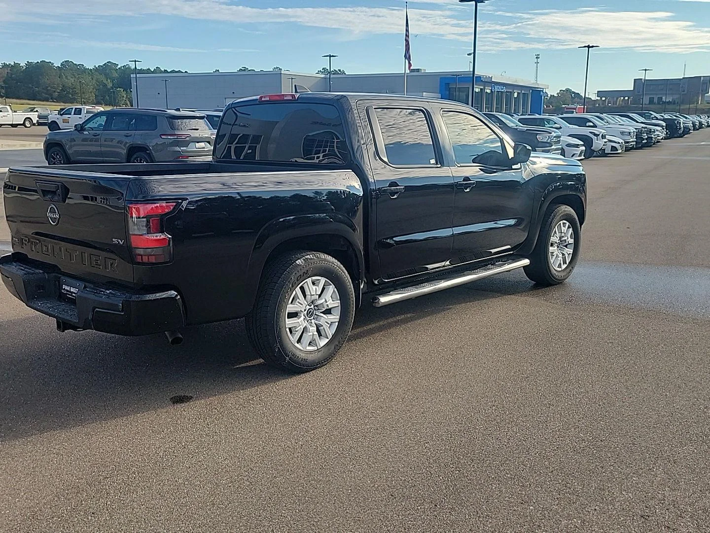 Used 2023 Super Black Nissan SV image 15
