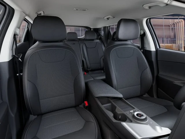 New 2026 Glacial White Pearl Kia Light Long Range image 15