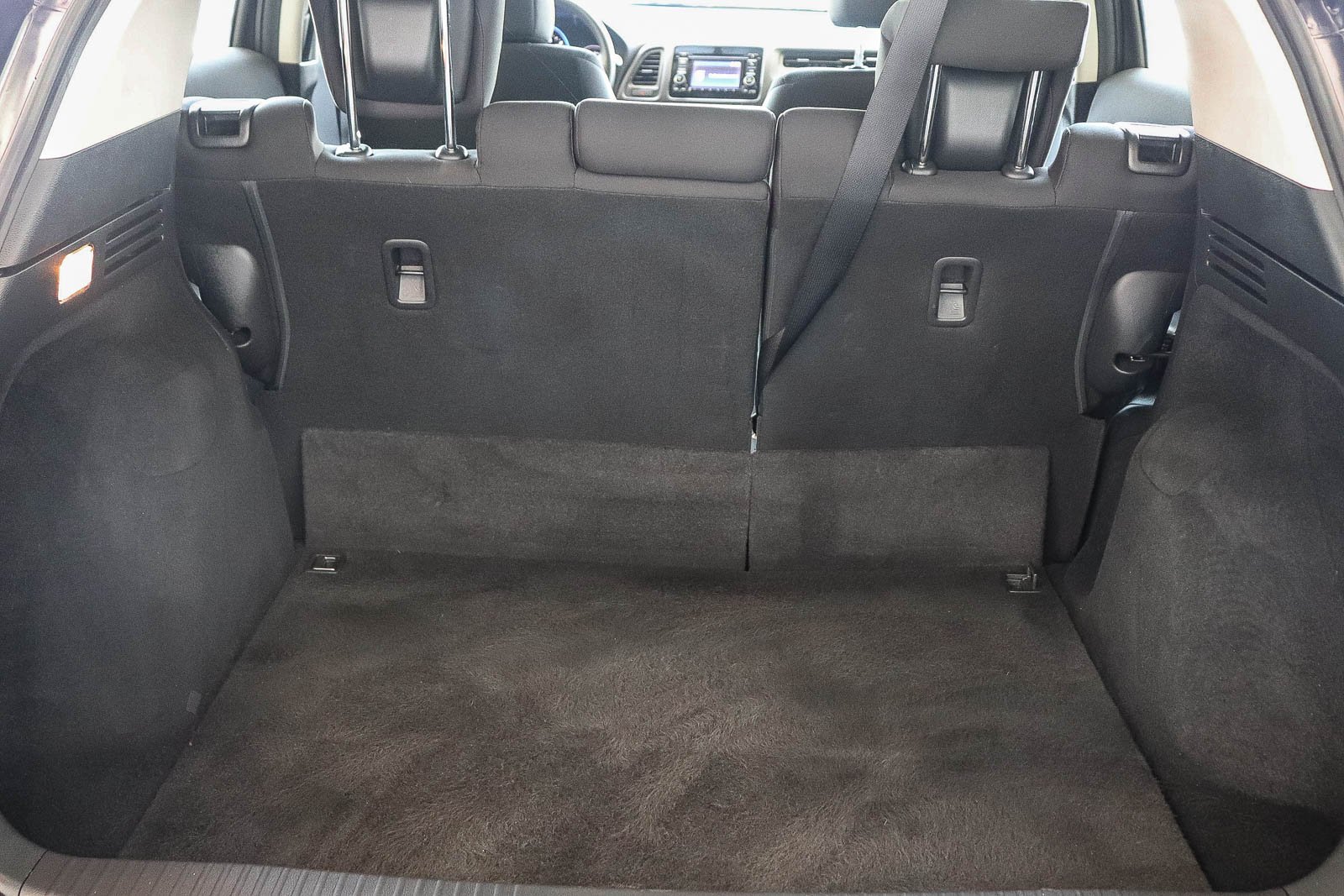 Certified Used 2017 Modern Steel Metallic Honda LX image 30