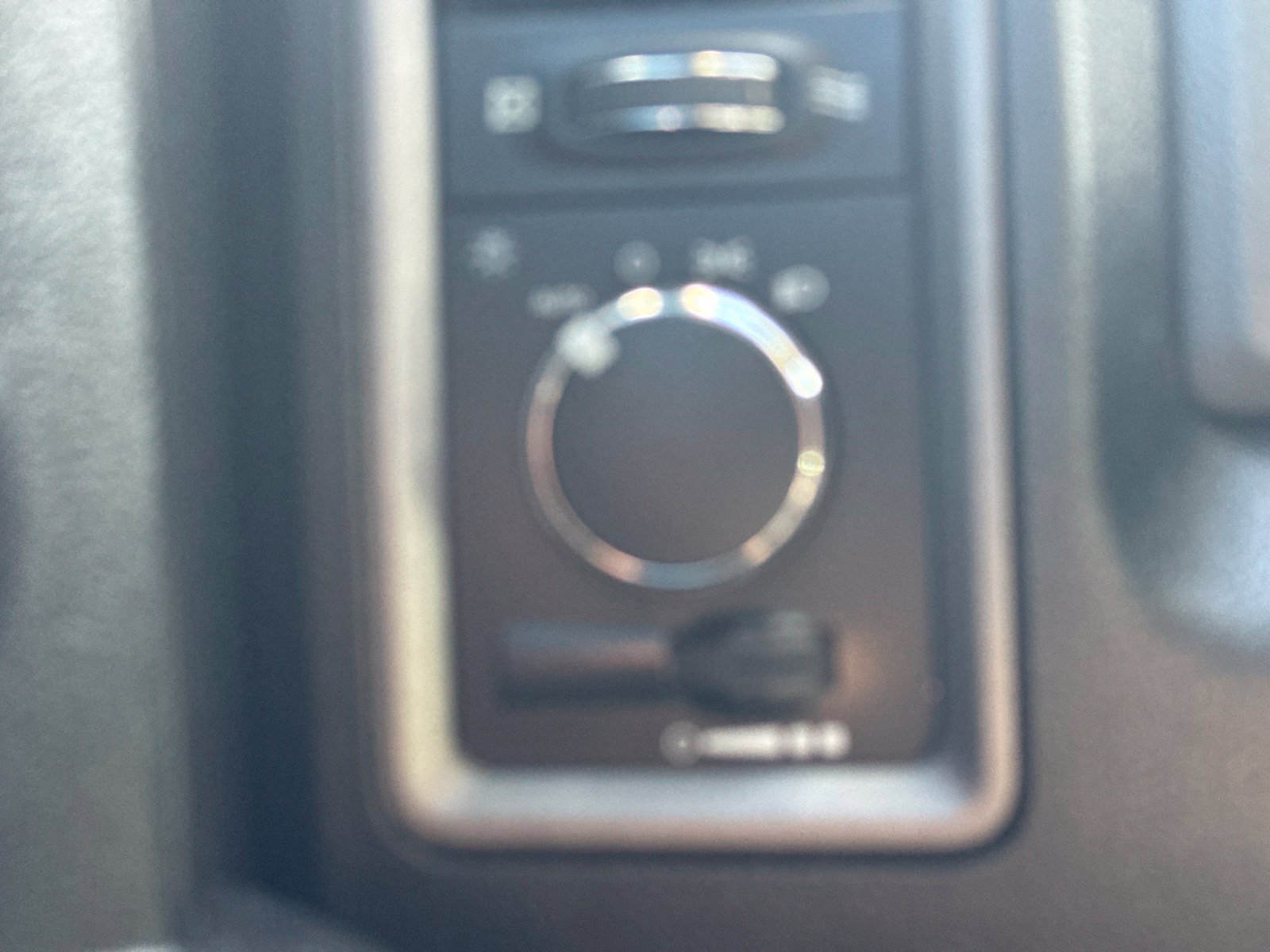 Used 2017 White Ram Tradesman image 42