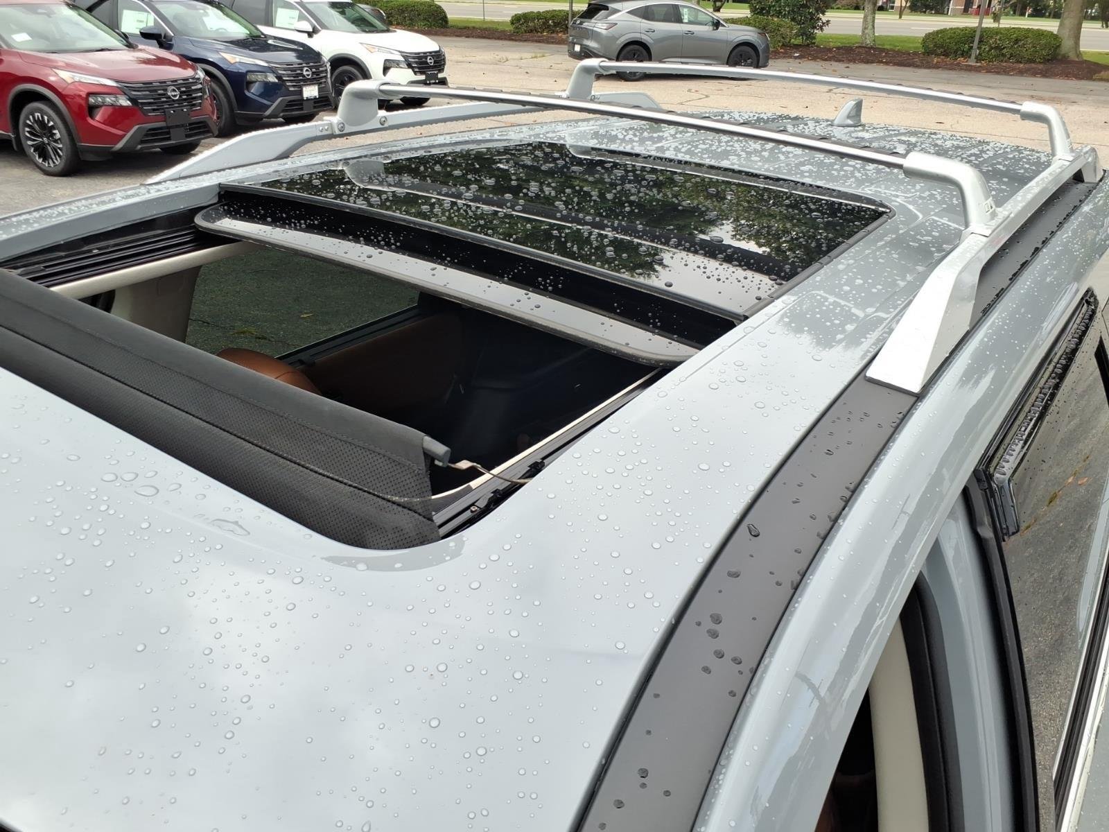 Used 2022 Boulder Gray Pearl Nissan Platinum image 10