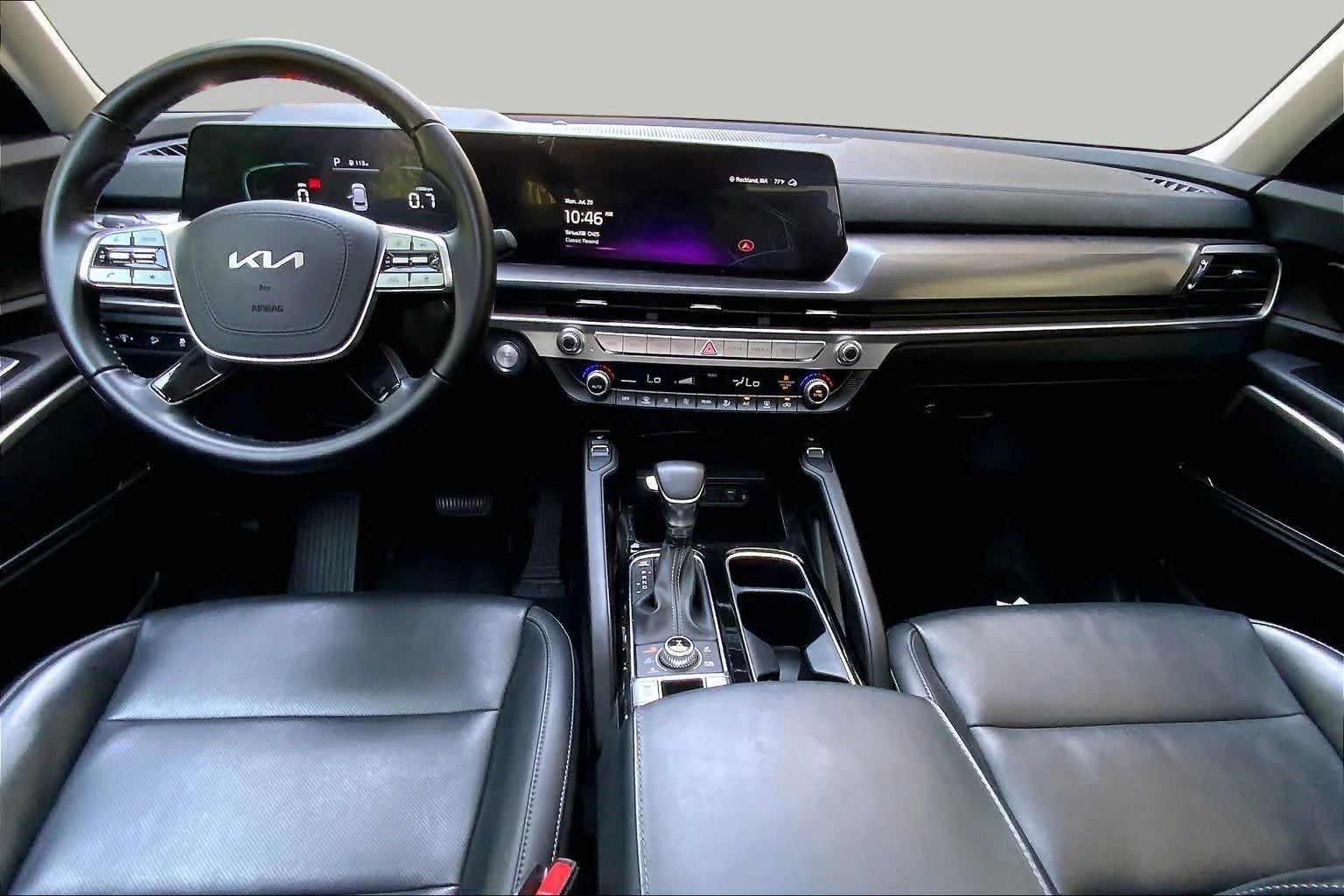 Used 2024 Gravity Gray Kia S image 15