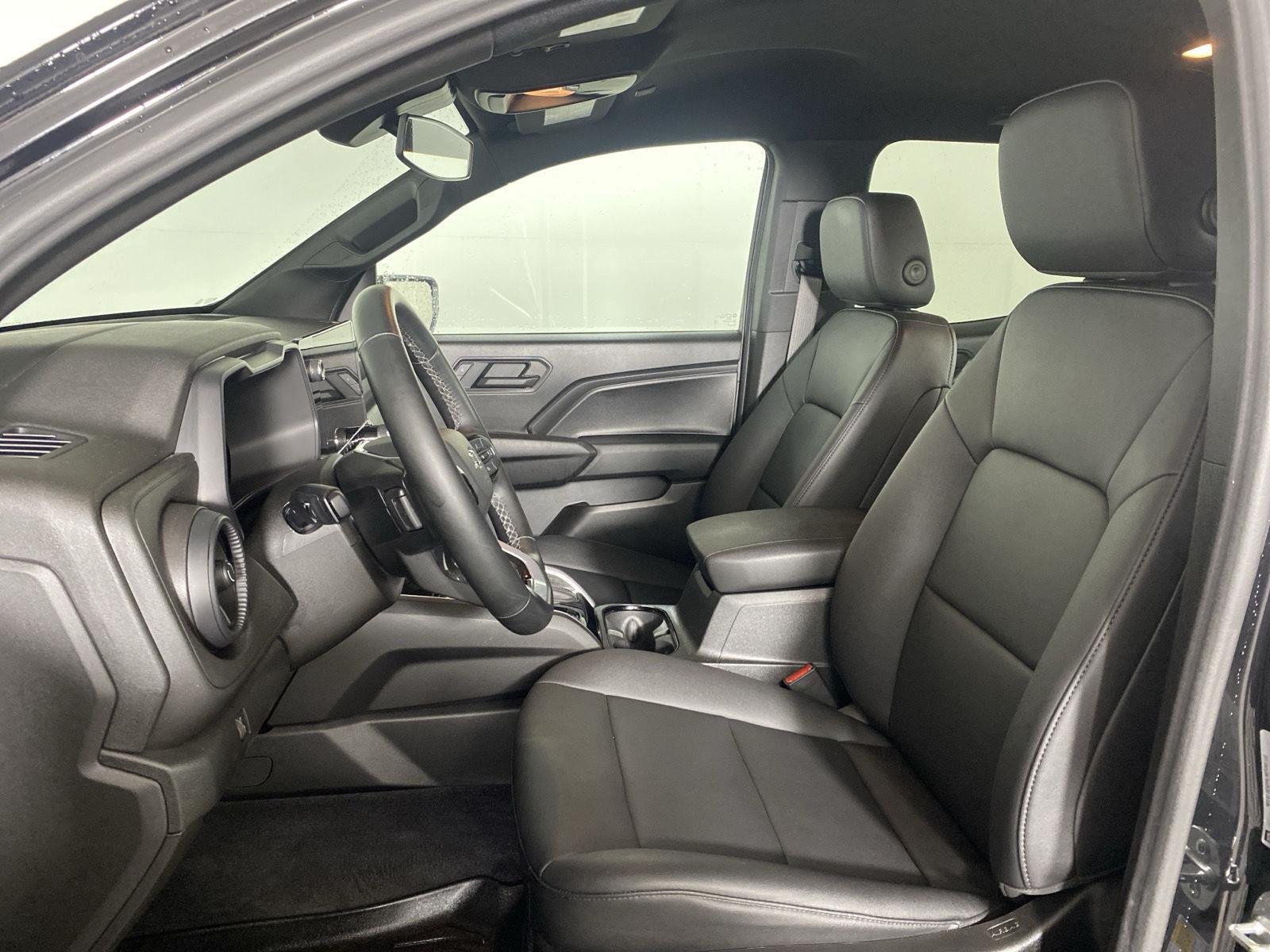 Used 2025 Black Chevrolet 4WD Trail Boss image 10