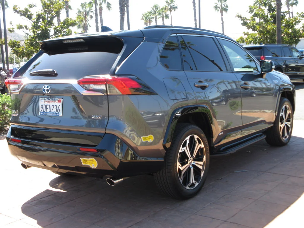 Certified Used 2022 Magnetic Gray Metallic Toyota XSE image 4