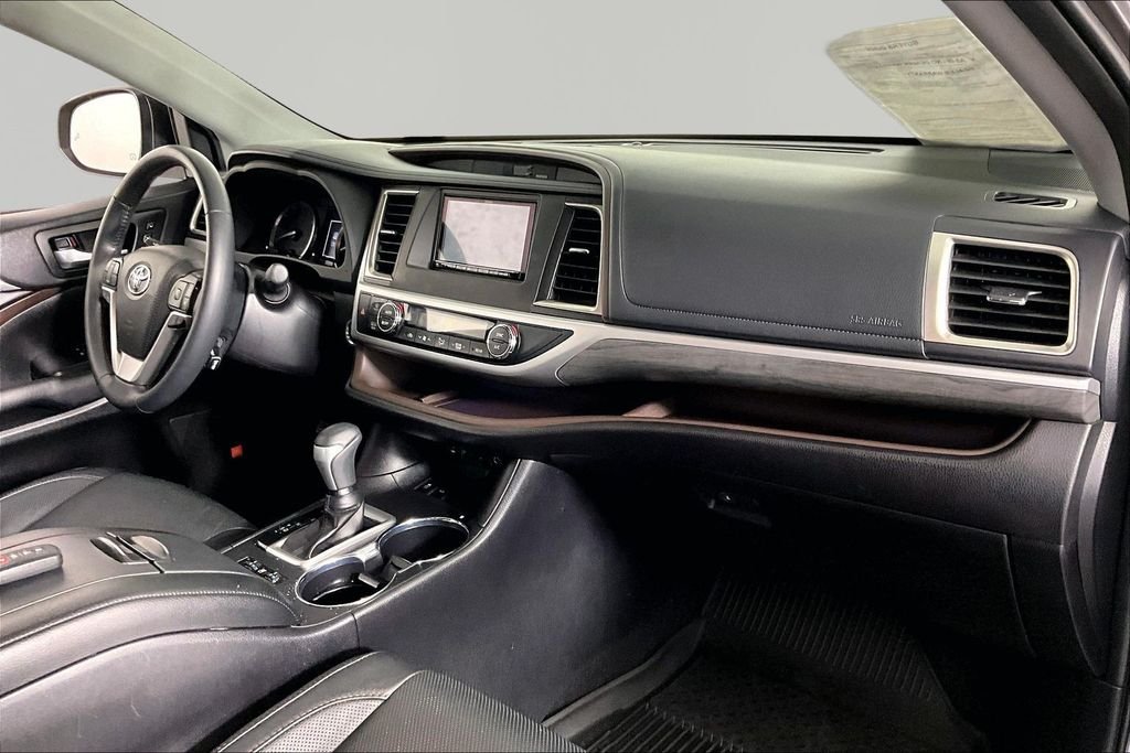 Certified Used 2019 Gray Toyota Limited image 25