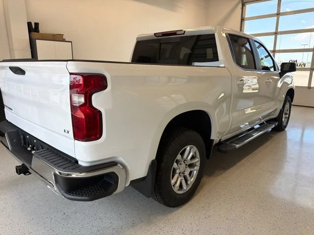 New 2026 Summit White Chevrolet LT image 12