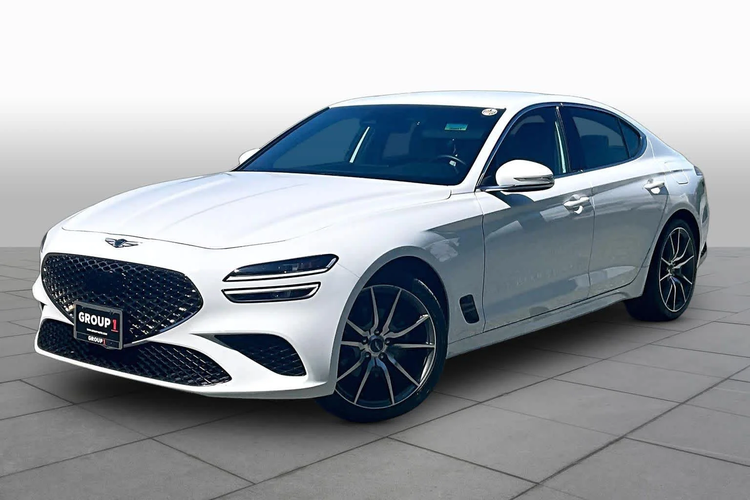 2023 Genesis G70 2.0T Standard's photo