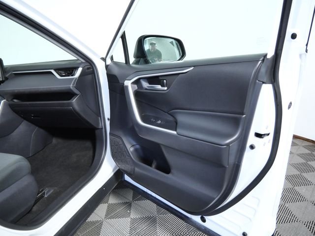 Certified Used 2022 White Toyota XLE image 10