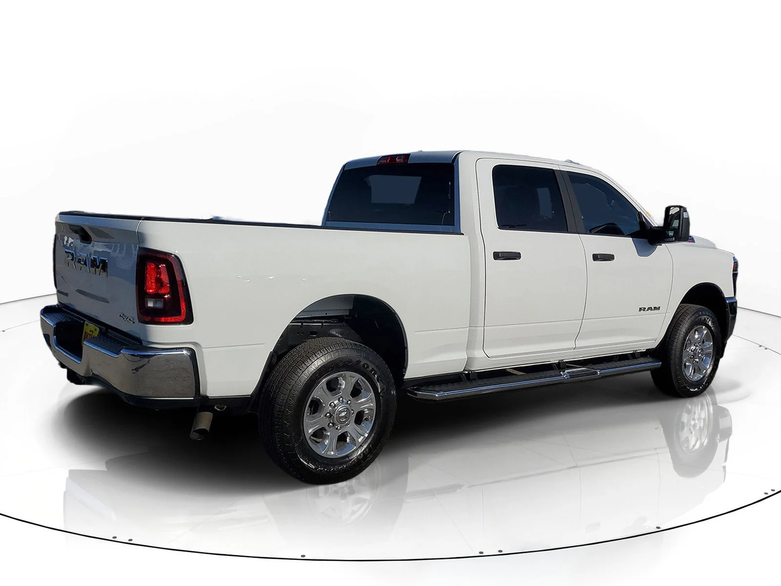 Certified Used 2025 White Ram Big Horn image 3