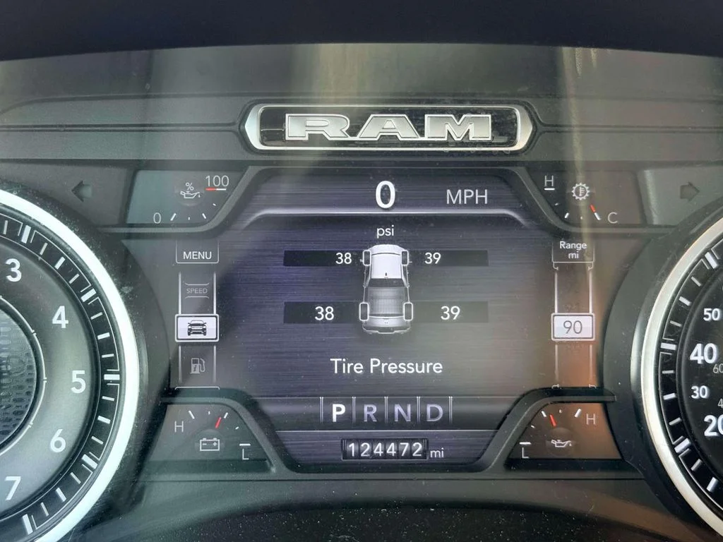 Used 2019 Silver Ram Big Horn/Lone Star image 18