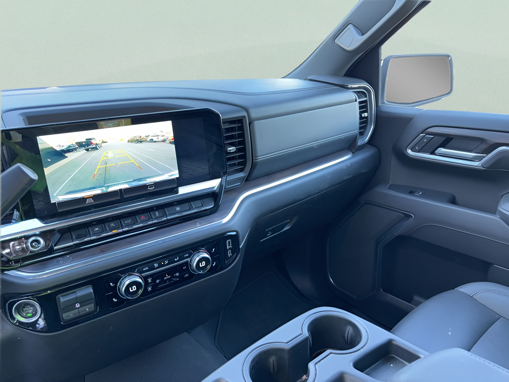 Certified Used 2025 White GMC SLT image 28