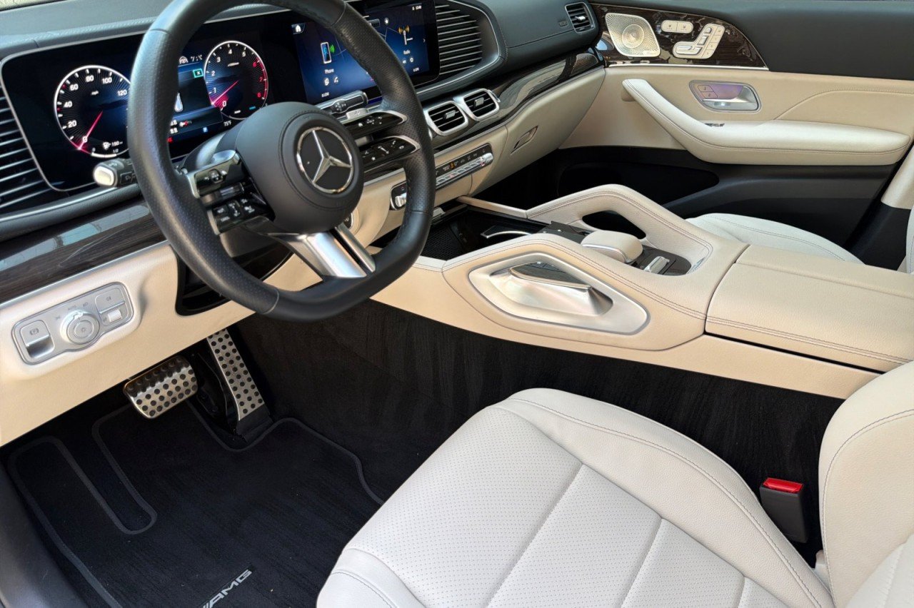 Used 2026 SELENITE GREY METALL Mercedes-Benz GLS 450 image 9