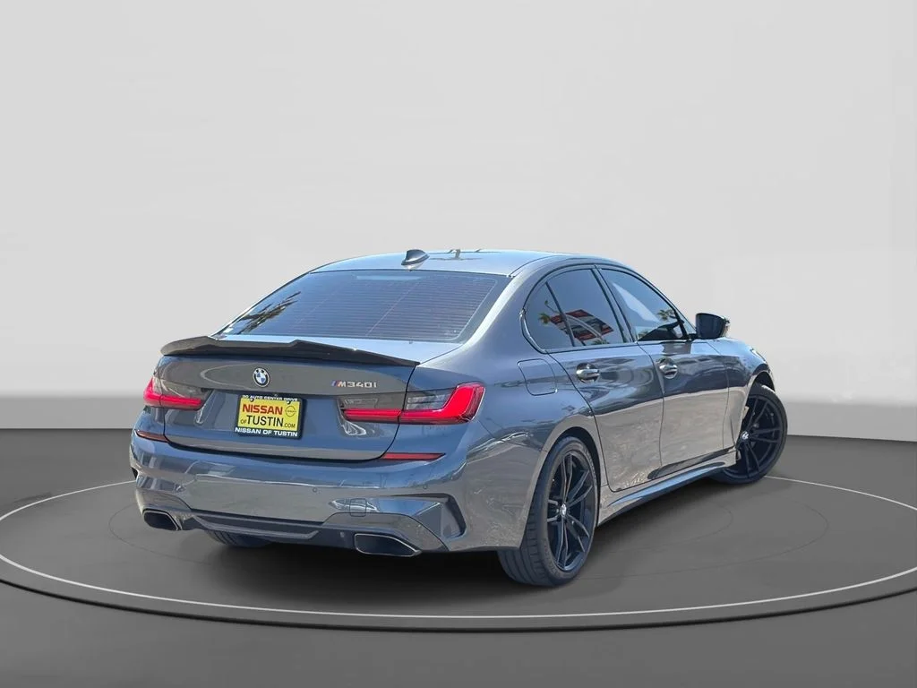 Used 2020 Mineral Grey Metallic BMW M340i image 5