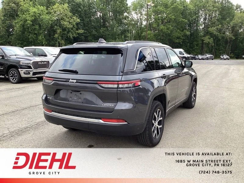Used 2025 Gray Jeep Limited image 7